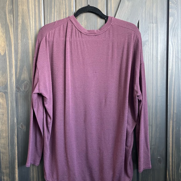 Wilfred Free - Medium - Picture 3 of 3